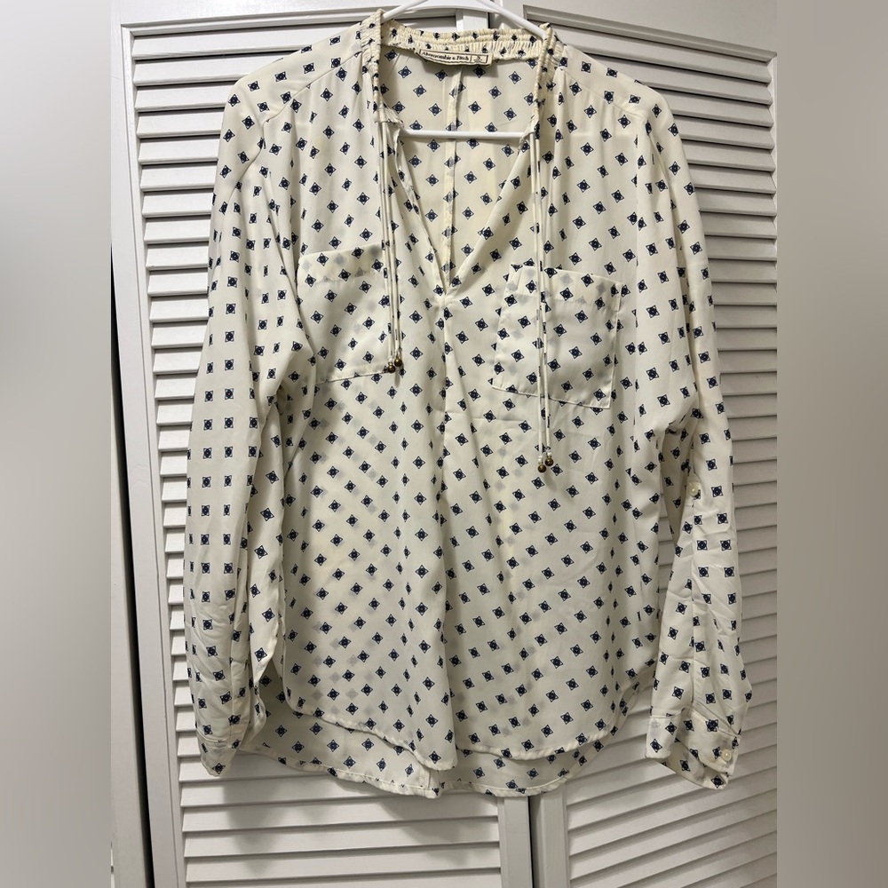 Abercrombie & Fitch Cream Shirt with Blue Pattern